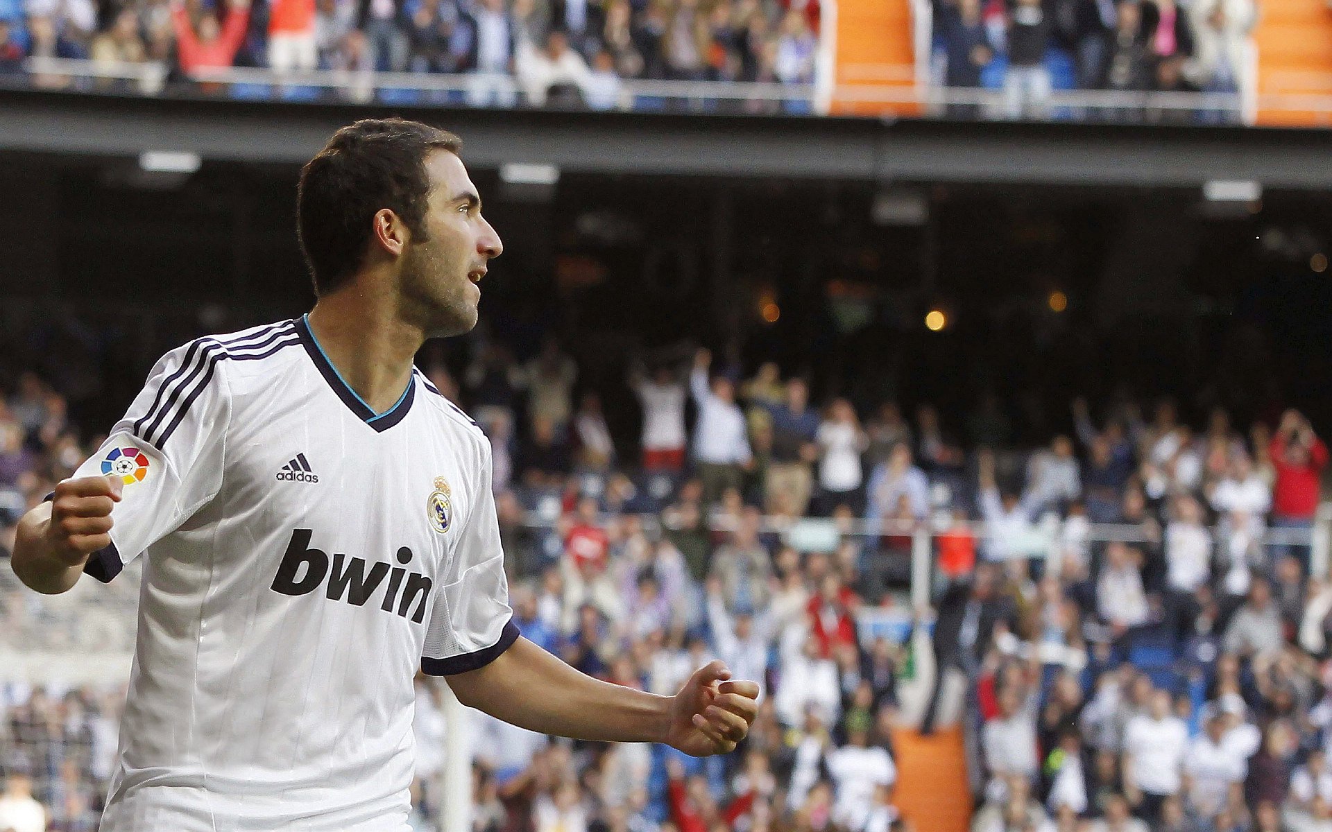 奥恰洛夫独木擎天，奥地利队爆冷力克卫冕冠军葡萄牙